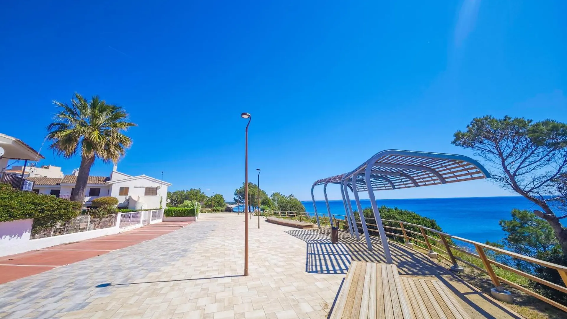 Dom wakacyjny Willa Litoral Costa Dorada - Casas Blancas Only Families Miami Playa